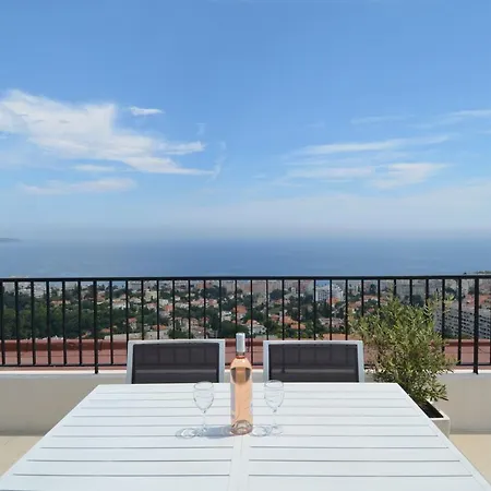 Superbe Studio Avec Terrasse, Jaccuzi, Vue Mer Quartier Fabron A