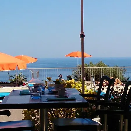 Apartman Superbe Studio Avec Terrasse, Jaccuzi, Vue Mer Quartier Fabron A *