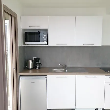Superbe Studio Avec Terrasse, Jaccuzi, Vue Mer Quartier Fabron A