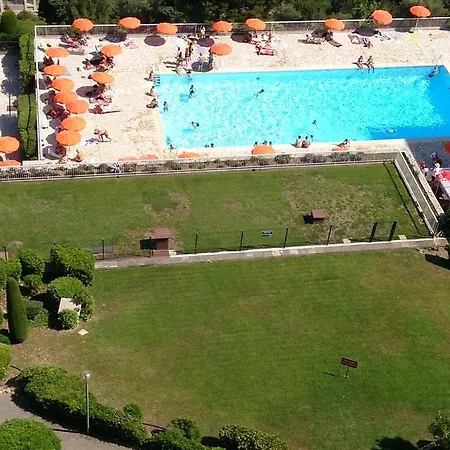 Superbe Studio Avec Terrasse, Jaccuzi, Vue Mer Quartier Fabron A Apartman *
